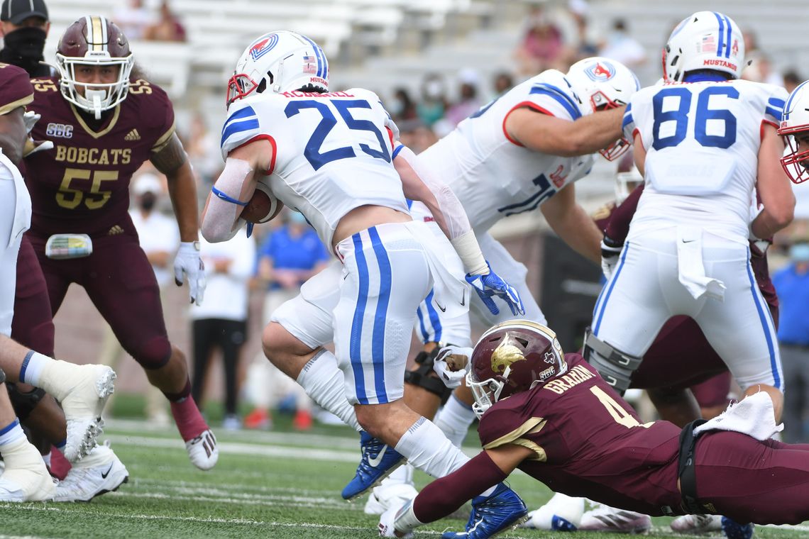 Texas State drops heartbreaker at Boston College, 24-21