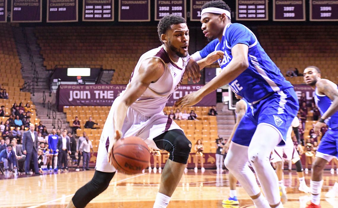 Texas State’s seniors power Bobcats past Georgia State