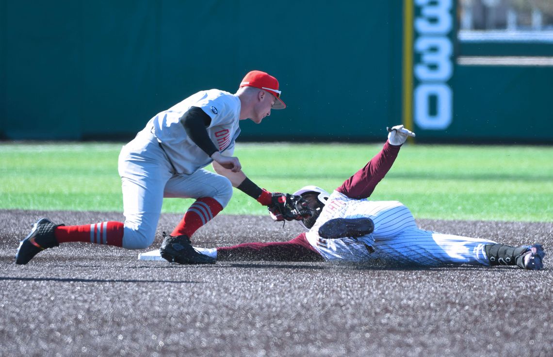 Texas State snaps losing streak against Coastal Carolina in 7-4 victory