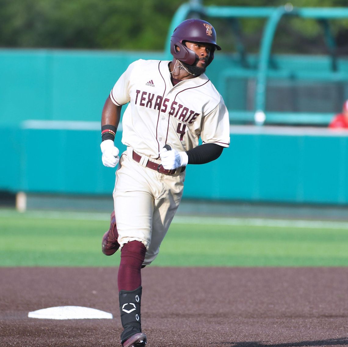 Texas State sweeps Louisiana-Monroe, moves up in national poll