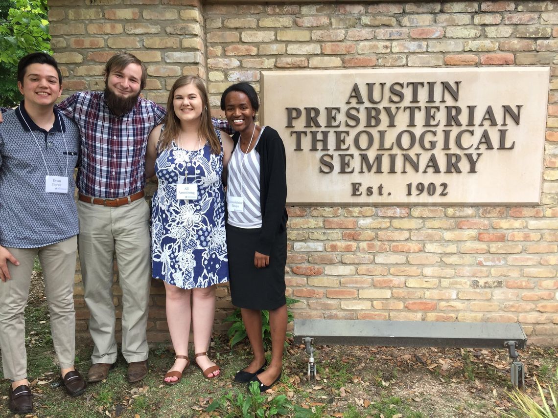 Texas State UCM visits Austin Seminary