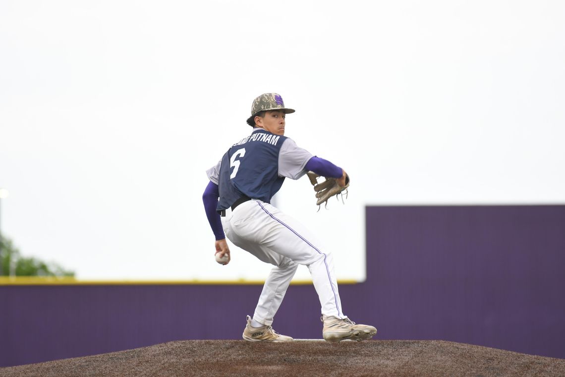 Vasquez throws no-hitter, striking out 16 in Rattlers sweep of Steele