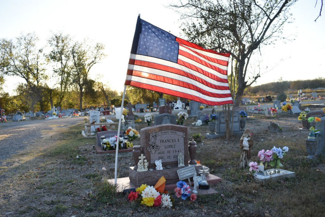 Volunteers raise funds for Wreaths at San Juan Cemetery