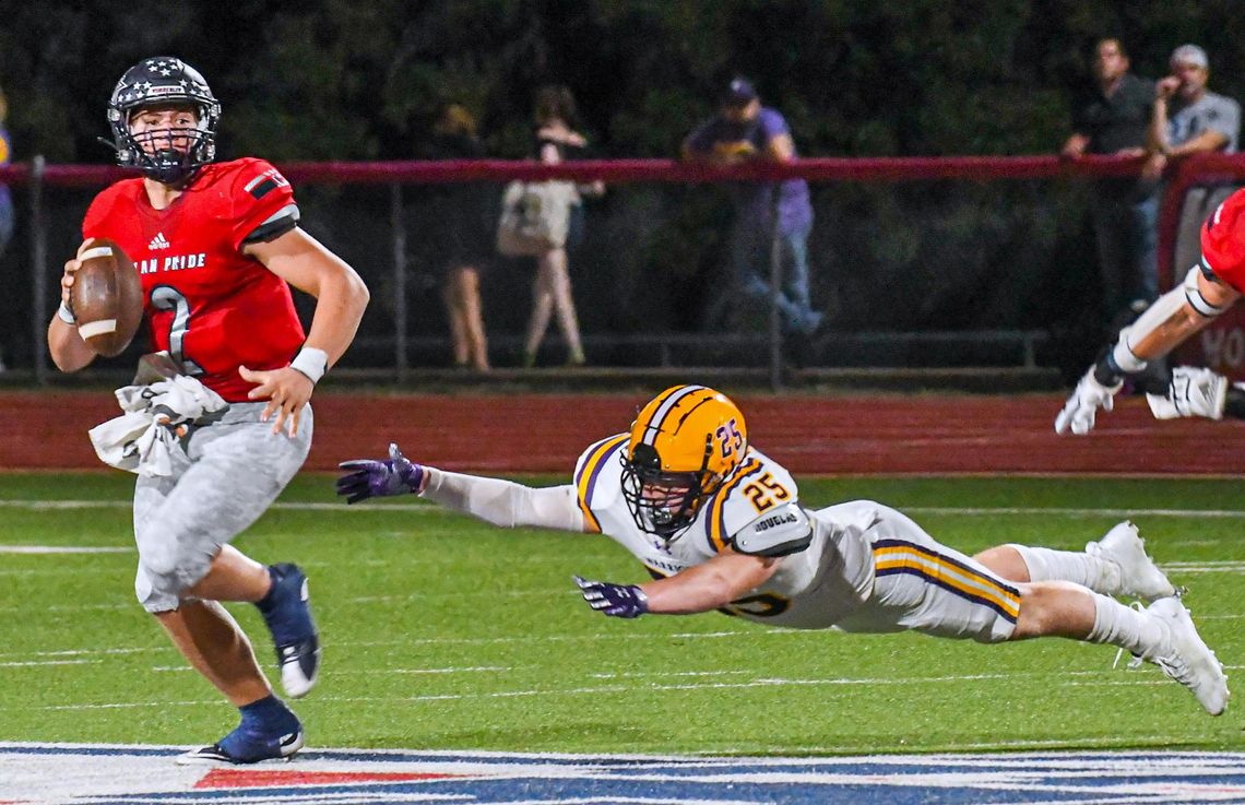 Wimberley knocks off Fredericksburg in state-ranked top 25 showdown