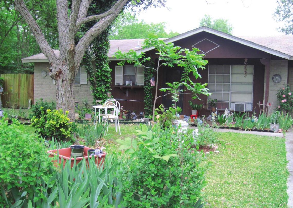 Yard of the Month Yard of the Month