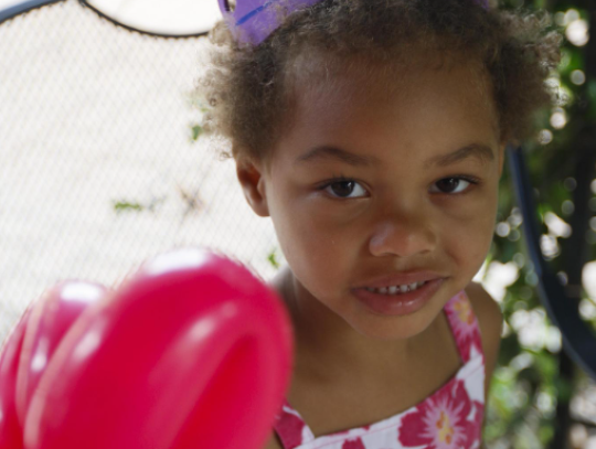 Maila Racine-Belleau, got the chance to make crowns and get baloon animals.